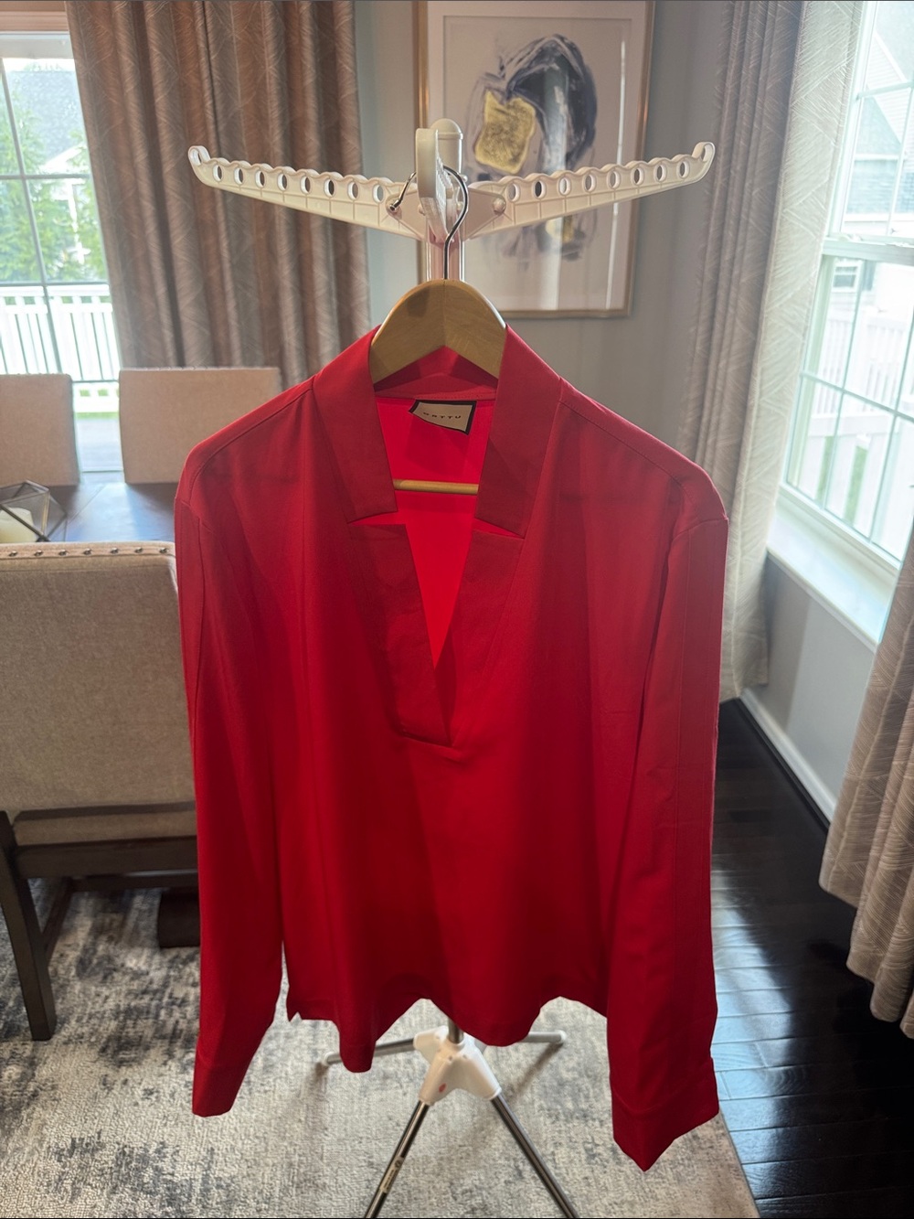 ORTTU Men's Red V-Neck Long-Sleeve Shirt